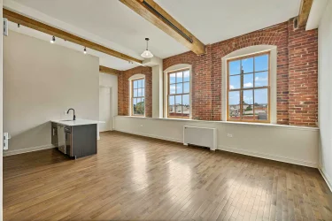 SilkLofts living room